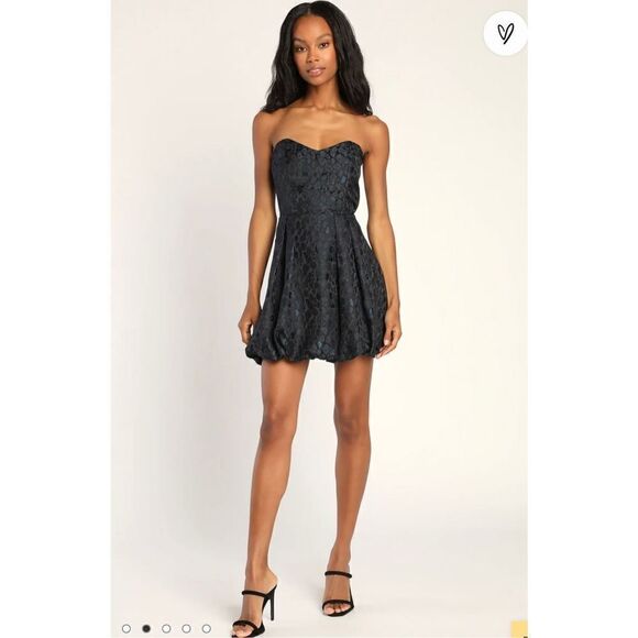 Lulus Wild About the Party Black Leopard
Jacquard Strapless Mini Dress size M - Picture 7 of 9
